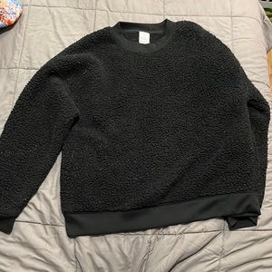 Black faux fur Sherpa top women’s sleepwear.